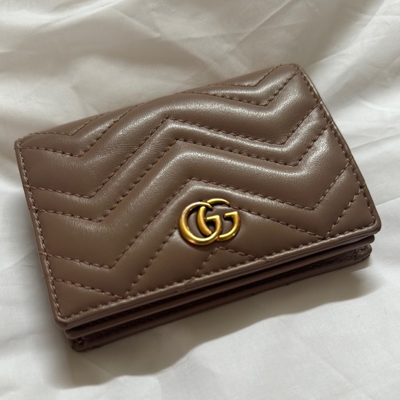 Gucci Brown Leather Wallet - Picture 1 of 4